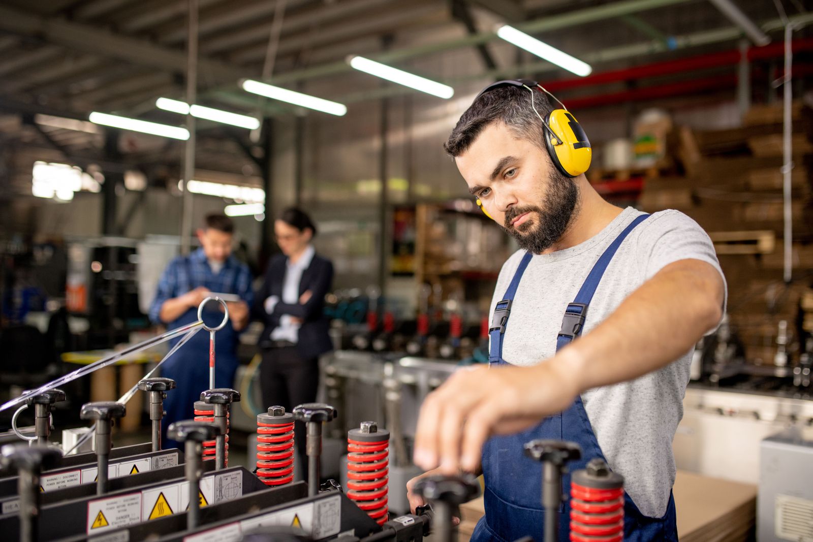How to Manage Noise and Prevent Hearing Loss at Work - Work-Fit