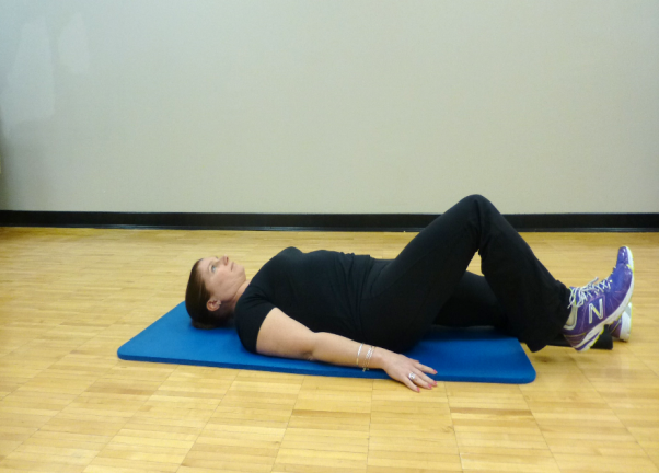 Abdominal & Core 22 leg drop exercise