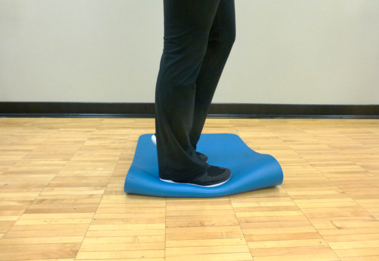 single leg balance exercise